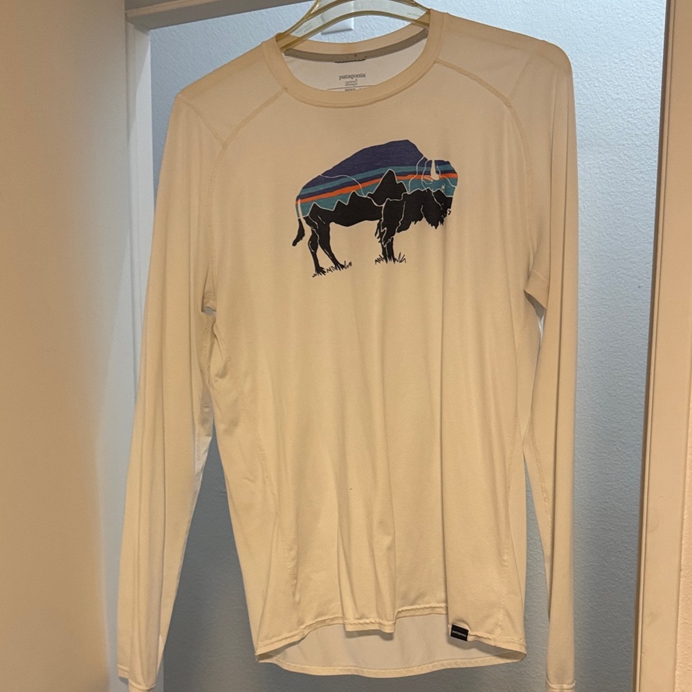 Patagonia Cream Long Sleeve Shirt with Buffalo Design